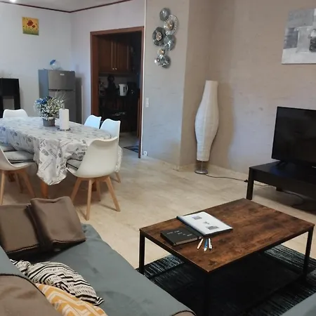 La Maison De Heidi Hébergement de vacances Haselbourg